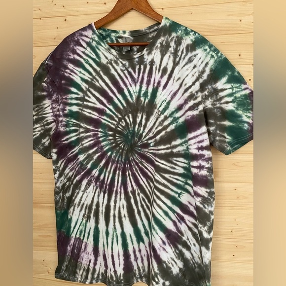 NEW Unisex GILDAN 2X Soft Style Tie Dye Green Brown Camo T-Shirt - Picture 3 of 8